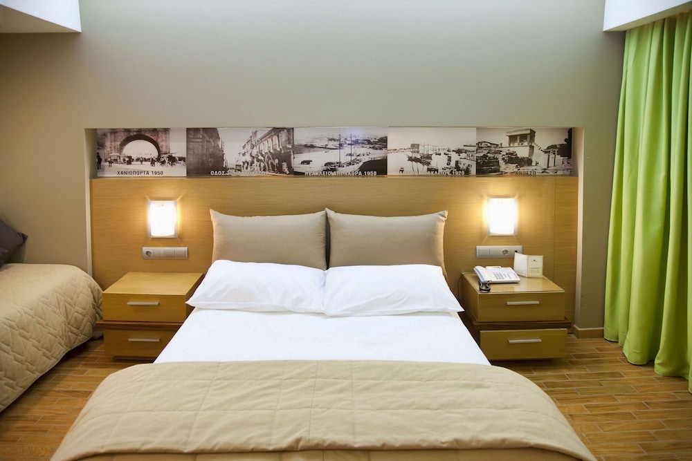 Triple Room Street View - Photo 1