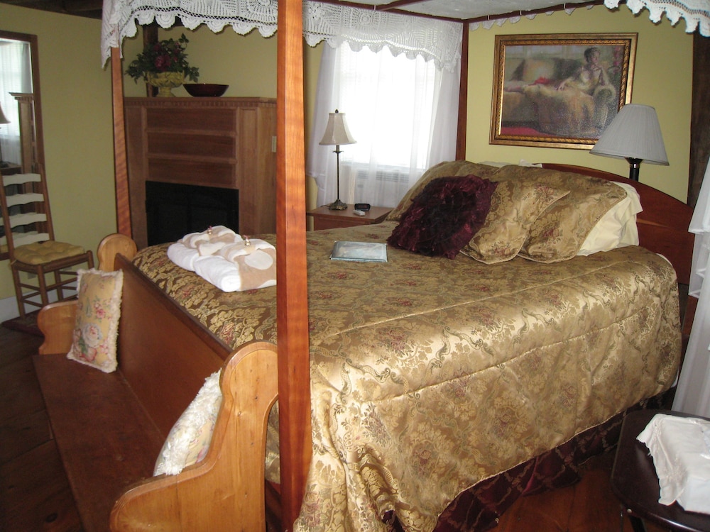 Margaret Room photo 3