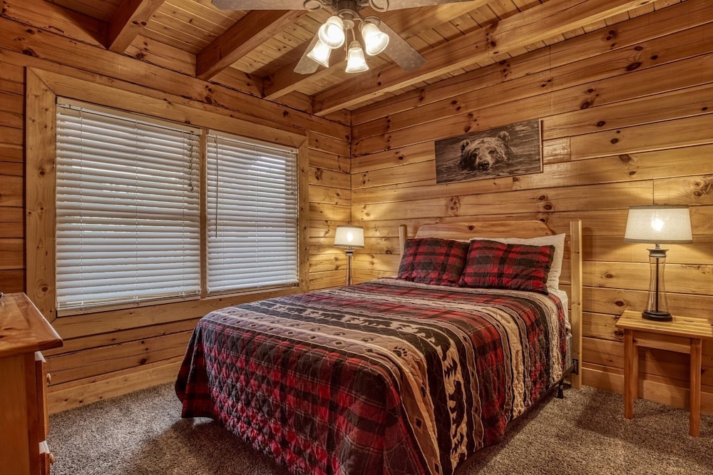 Cabin, 6 Bedrooms