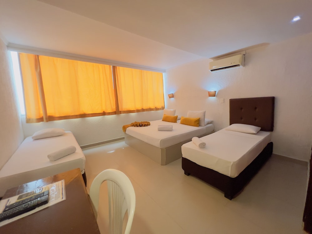 Standard Triple Room - Photo 4