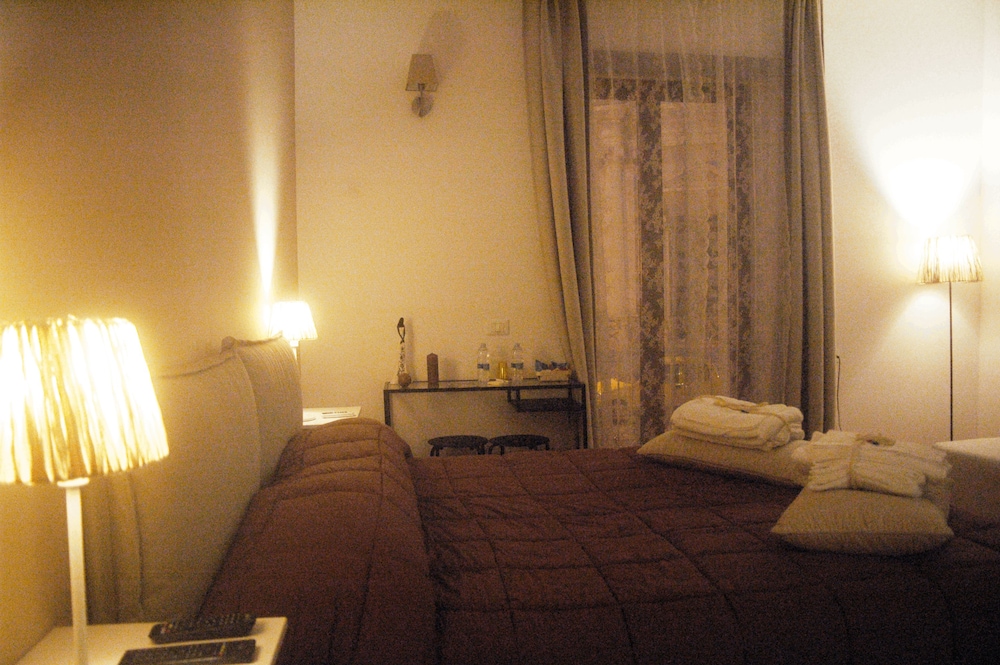 Elite Room, 1 Bedroom, Balcony, City View (Atena) photo 2