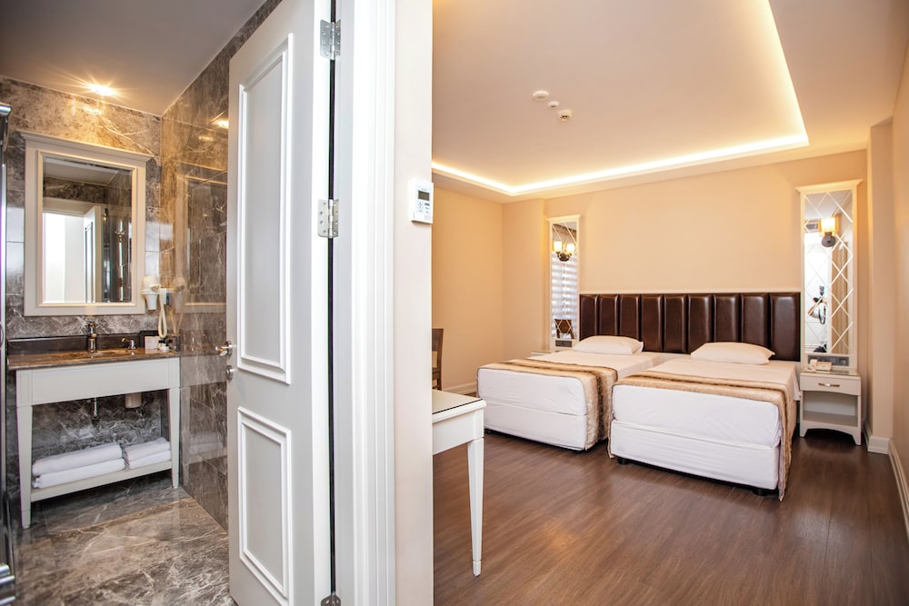 Comfort Twin Room photo 1
