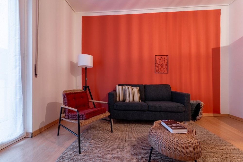 Apartment, Balcony