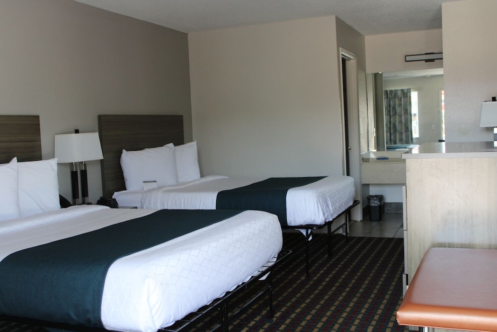 Standard Room, 1 Double Bed, Non Smoking, Refrigerator & Microwave