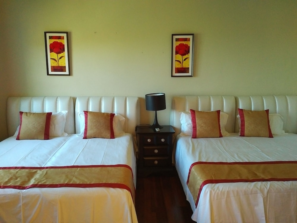 Standard Double Room photo 2