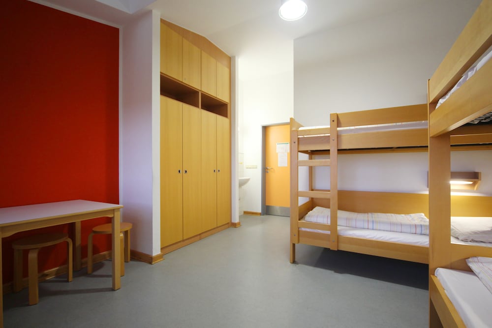 Shared Dormitory, Men only, Shared Bathroom photo 1