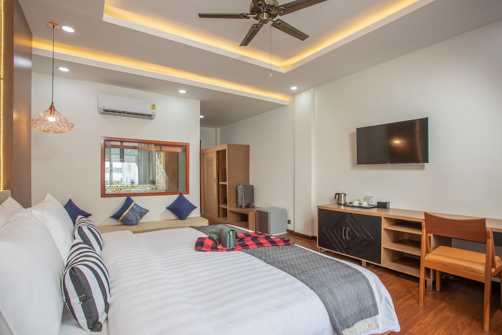 Cambana Royal Suite photo 2