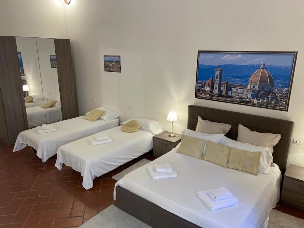 Deluxe Quadruple Room photo 3