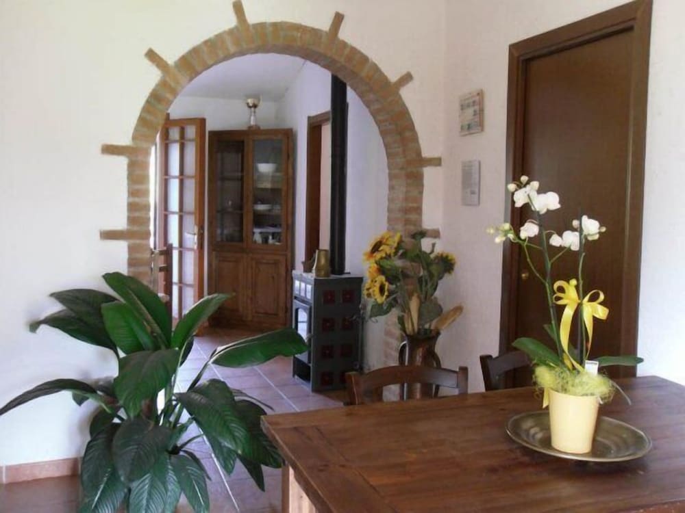 Apartment, 1 Bedroom, Kitchen, Garden Area photo 2