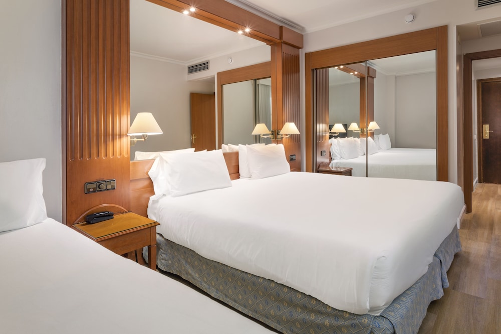 Triple Room - Photo 2
