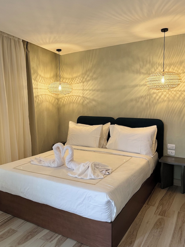 Executive Suite, Mountain View photo 2