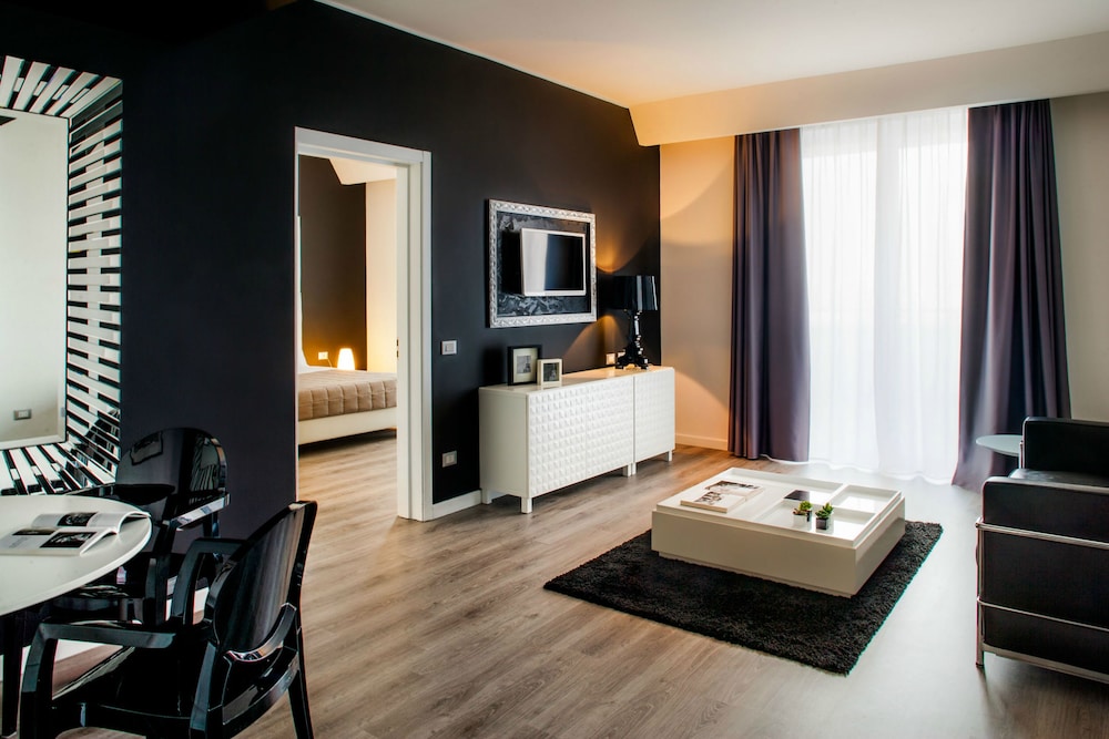 Superior Suite photo 2