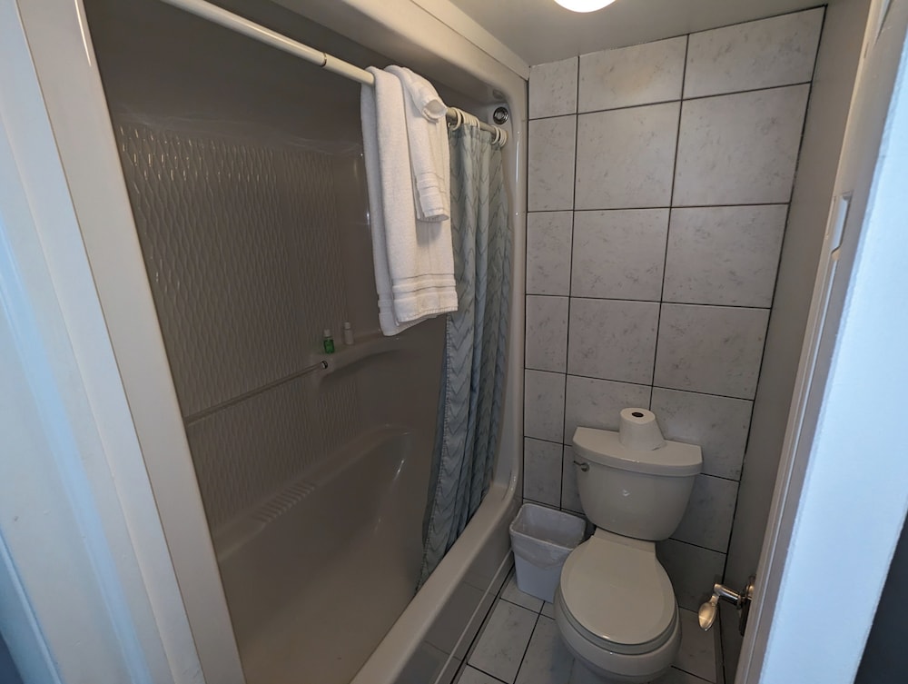 Standard Room photo 3