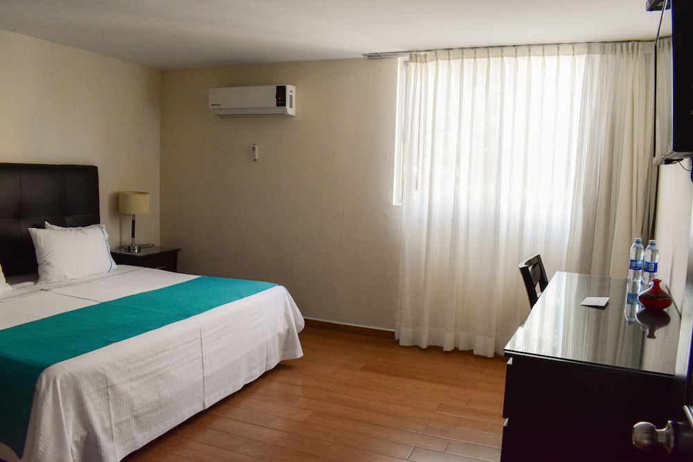 Master Suite - Photo 3