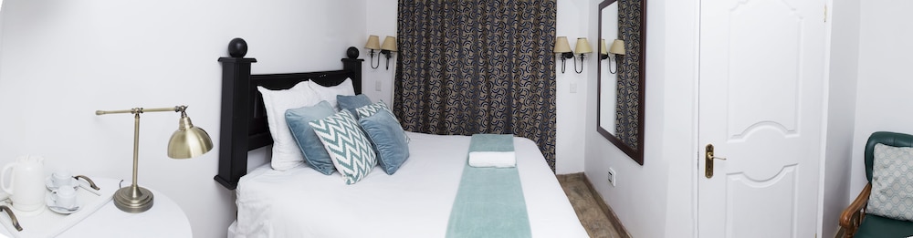 Room (Queen) photo 1