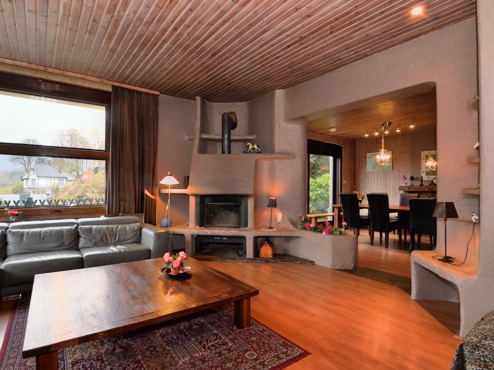 House photo 2