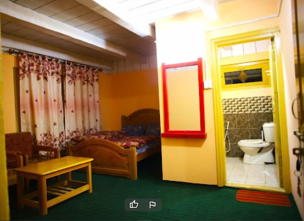 Deluxe Double Room photo 3