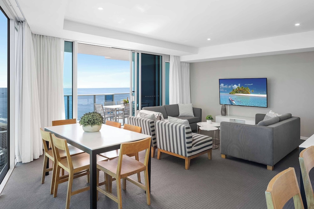 Apartment, 3 Bedrooms, 2 Bathrooms, Ocean View photo 1