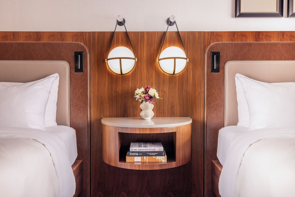 Deluxe Studio, 2 Double Beds