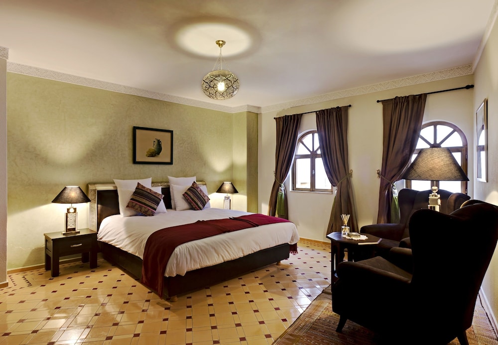 Superior Double or Twin Room - Photo 3