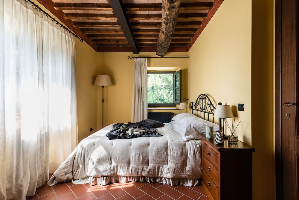 Deluxe Apartment, 2 Bedrooms, Patio, Valley View