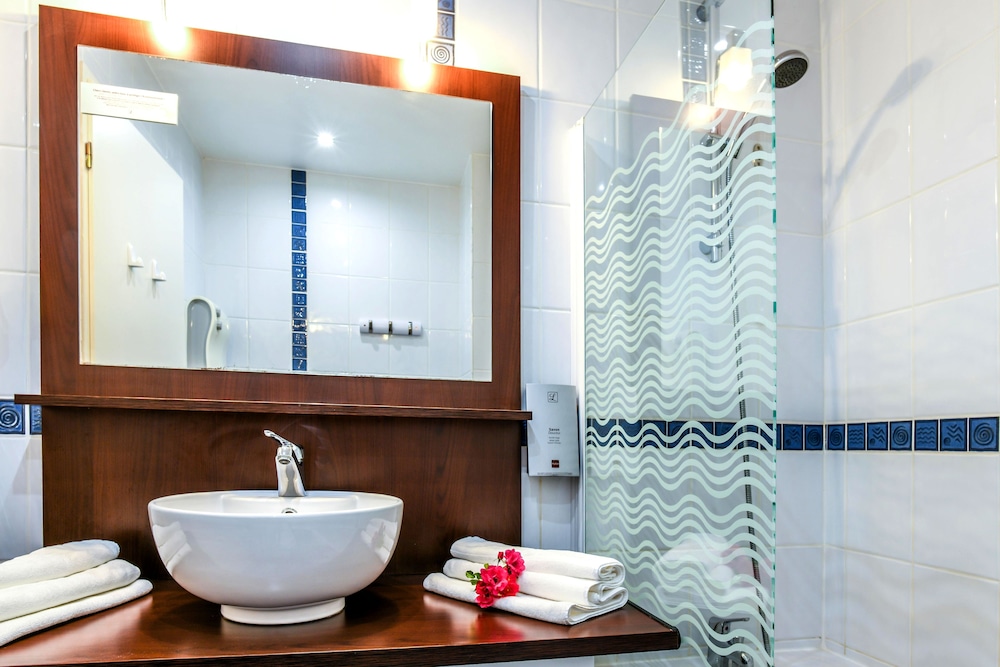 Standard Room (for 2 people)
