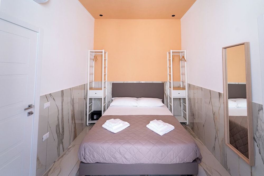 Superior Double Room, Annex Building (Via Guglielmo S. Felice) photo 3
