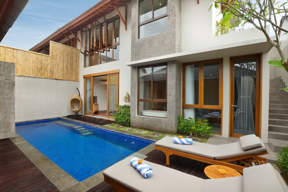 2 Bedroom Villa with Private Pool & Bath Tub - Photo 14