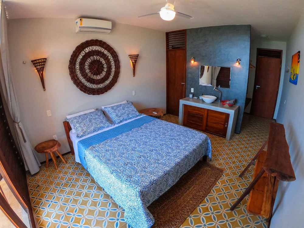 Superior Double Room (Vista para o Mar) photo 3