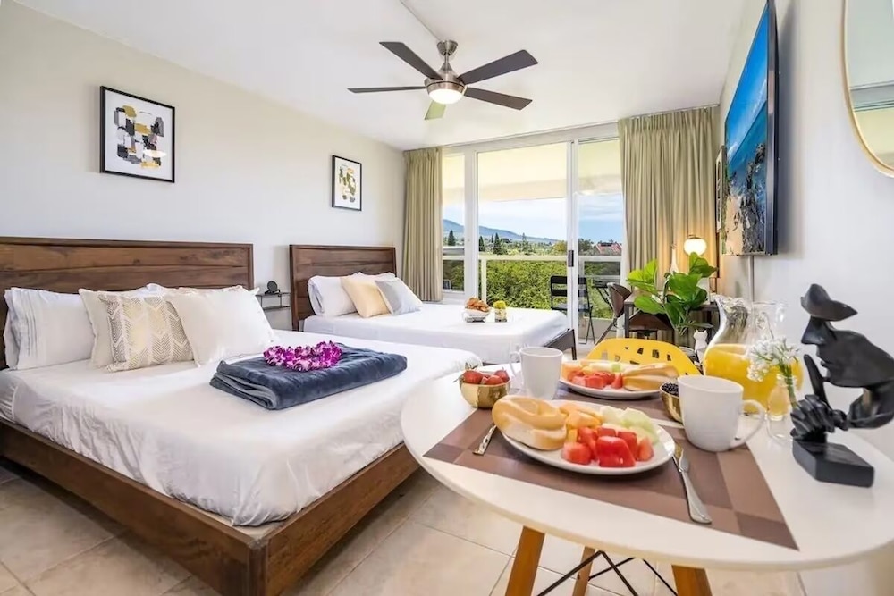 Deluxe Apartment, 2 Queen Beds, Air conditioning, Ocean View