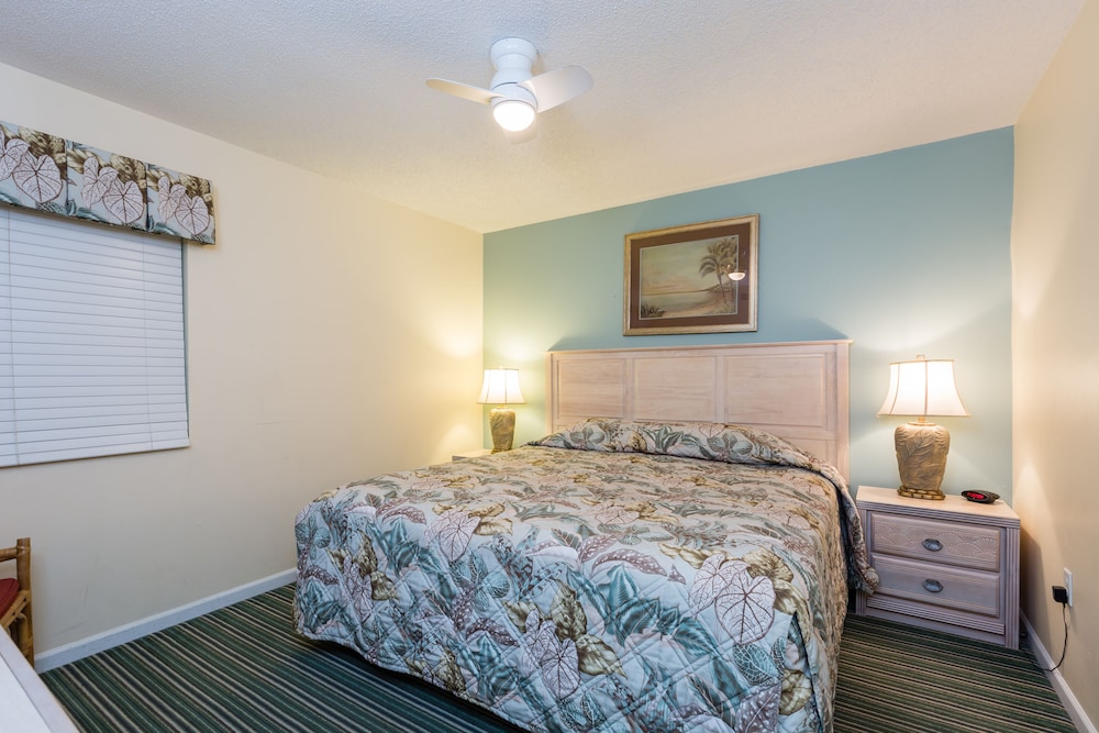 2 Bedroom, 2 Bathroom, Oceanview Condo photo 1