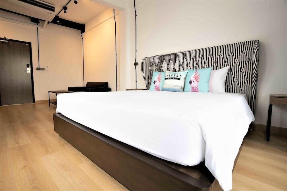 Studio Double room (Stair access only)