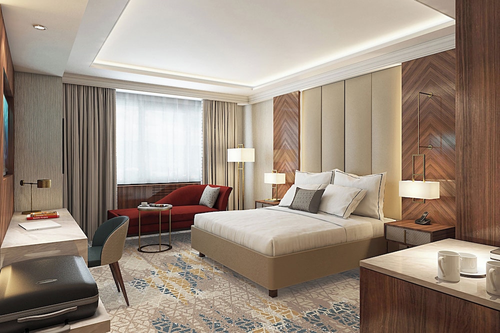 Deluxe Room, 1 King Bed - Photo 1