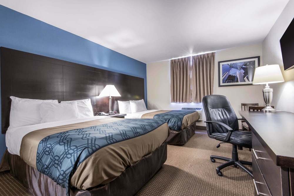 Standard Room, 2 Double Beds, Non Smoking - Photo 12