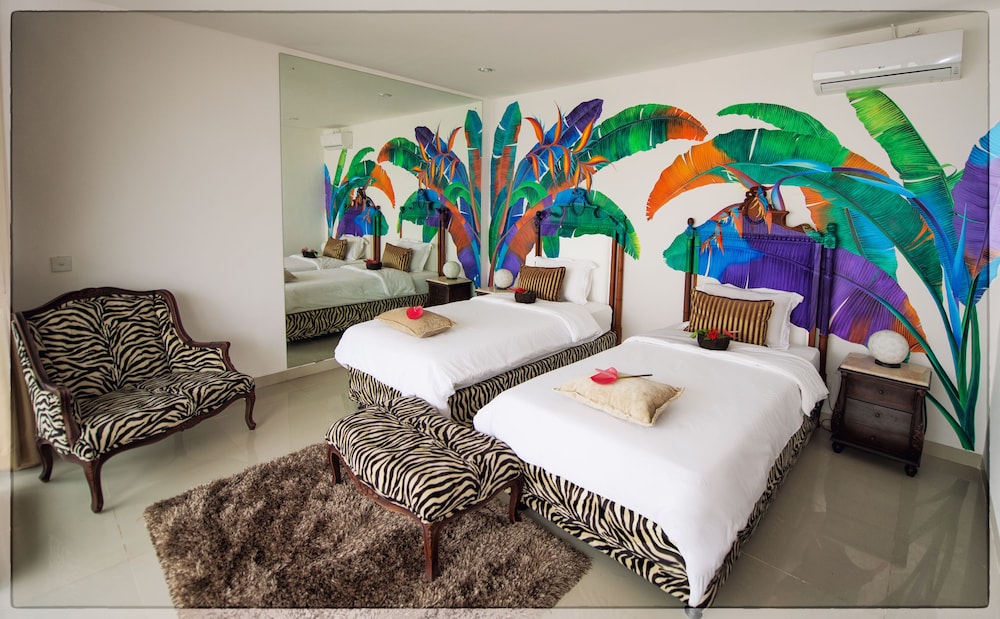 Villa Heliconia, 3 Bedrooms, Private Pool photo 1