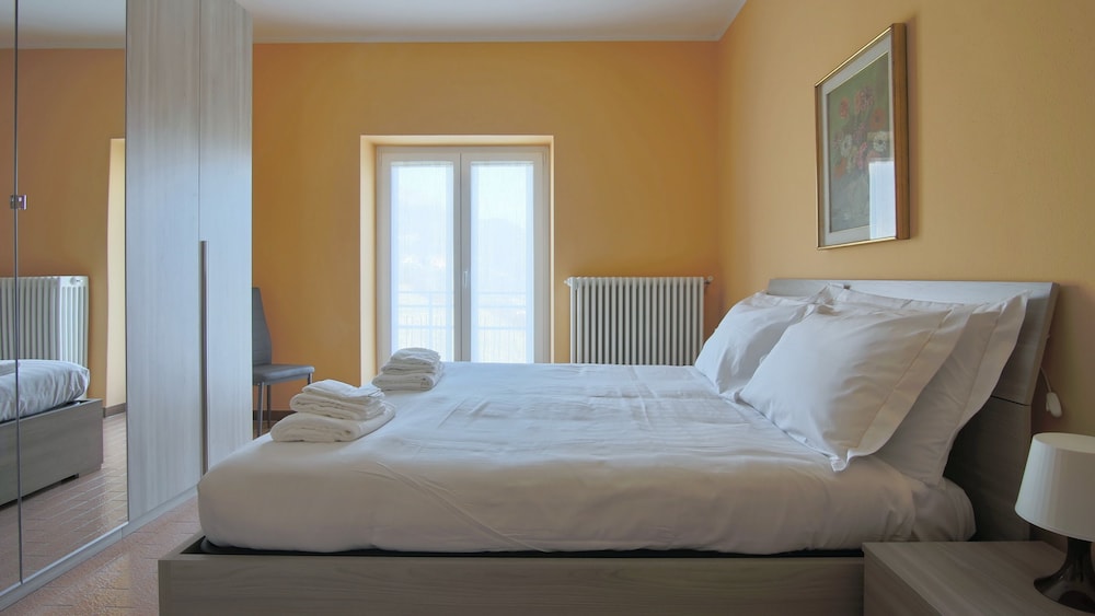 Apartment (2 Bedrooms) photo 3