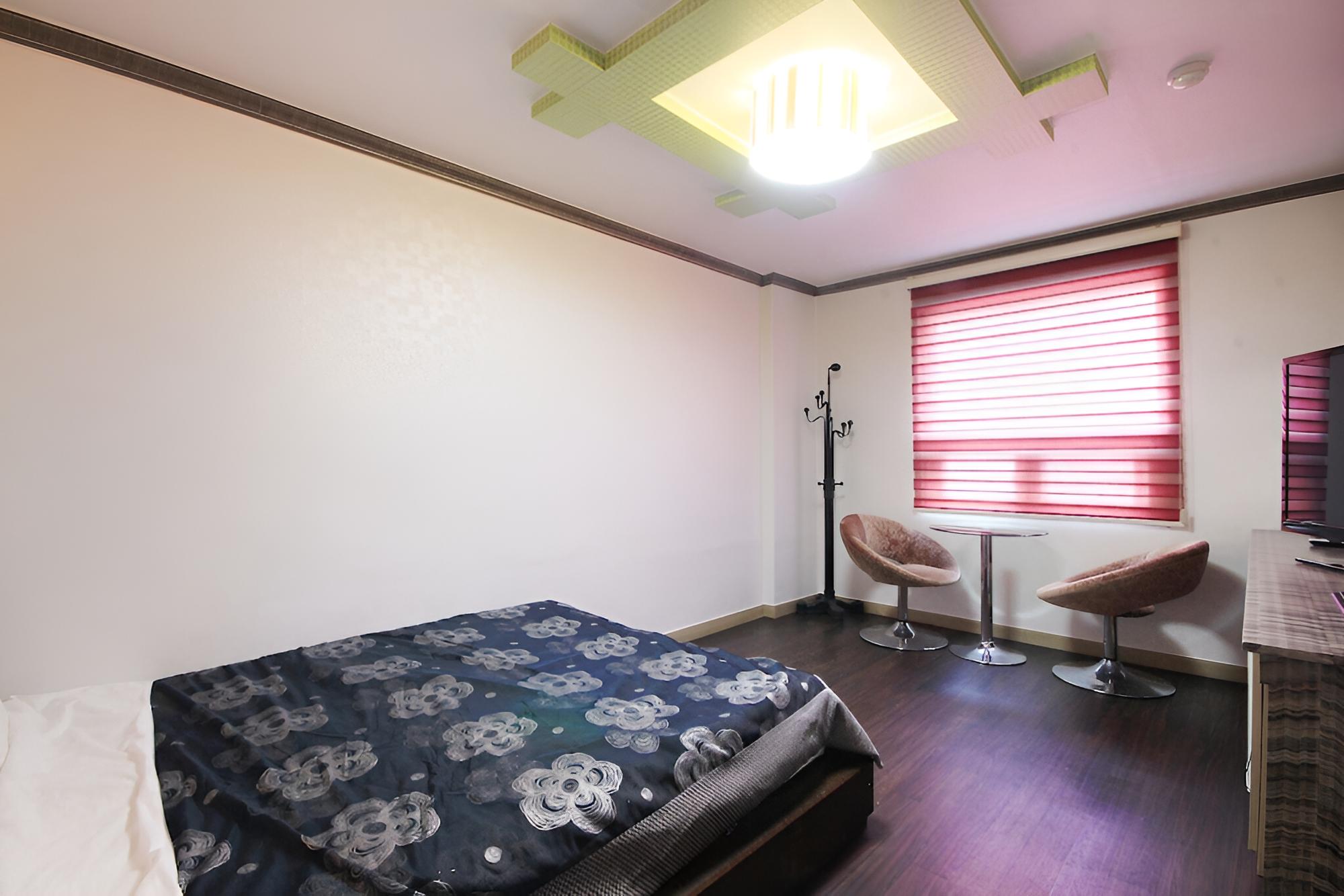 Room (Semi-Special Room) - Photo 1