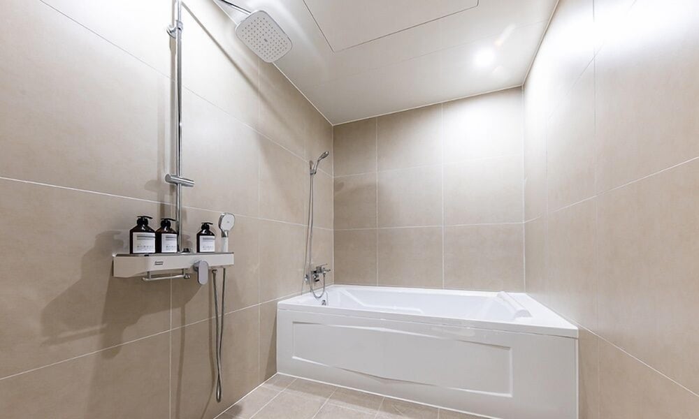 Premium Room - Photo 4