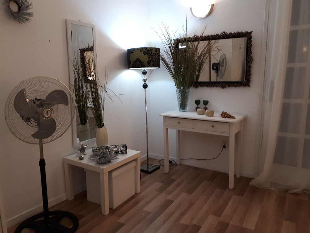Standard Room photo 2
