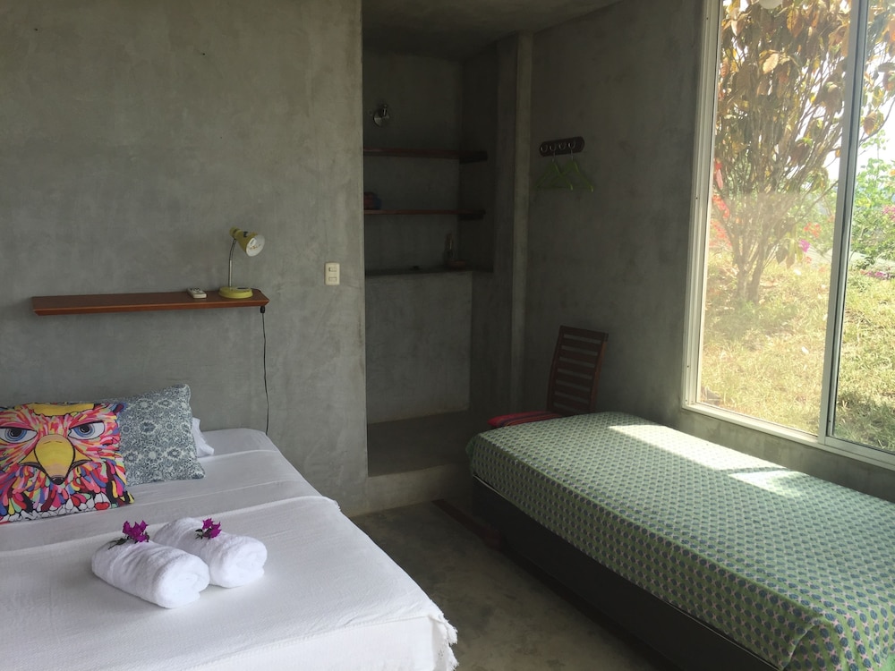 Standard Triple Room, Ocean View photo 2