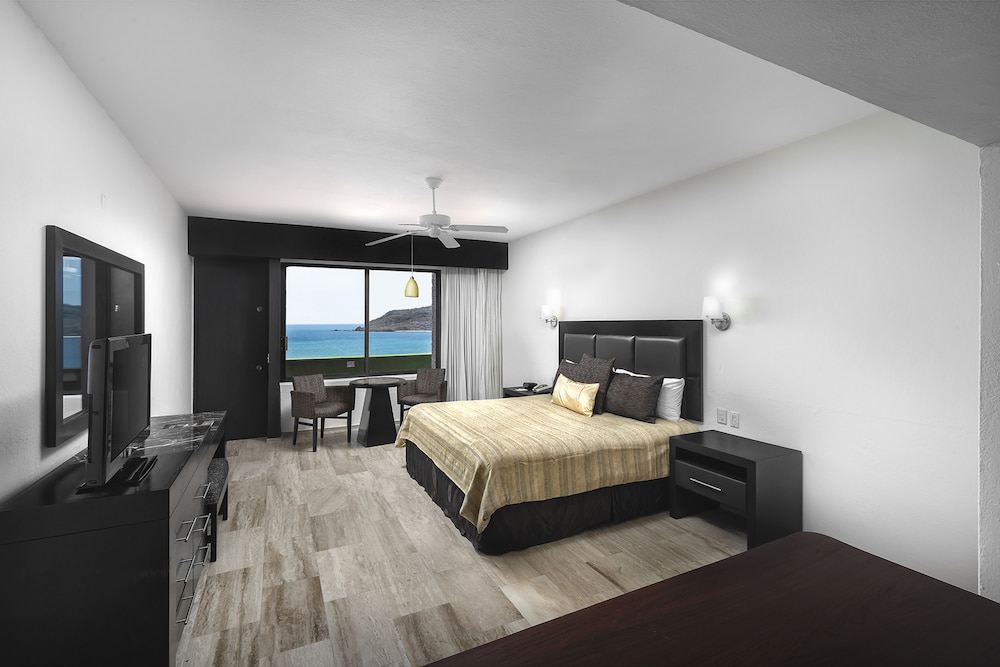 Ocean View Elite - Photo 4