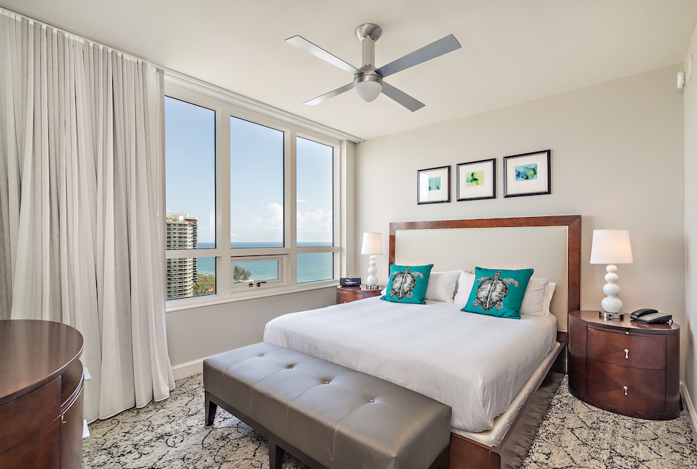 2 Bedroom Condominium, 1 King, 2 Double beds, Premium Sofa bed, Ocean view, Balcony (1009) photo 1