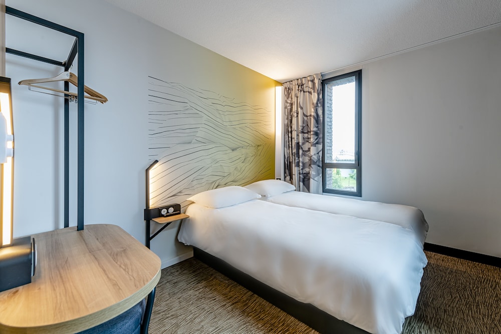 Twin Room - Photo 1