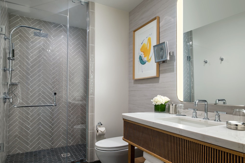 Luxury Suite, 1 Bedroom thumbnail 6