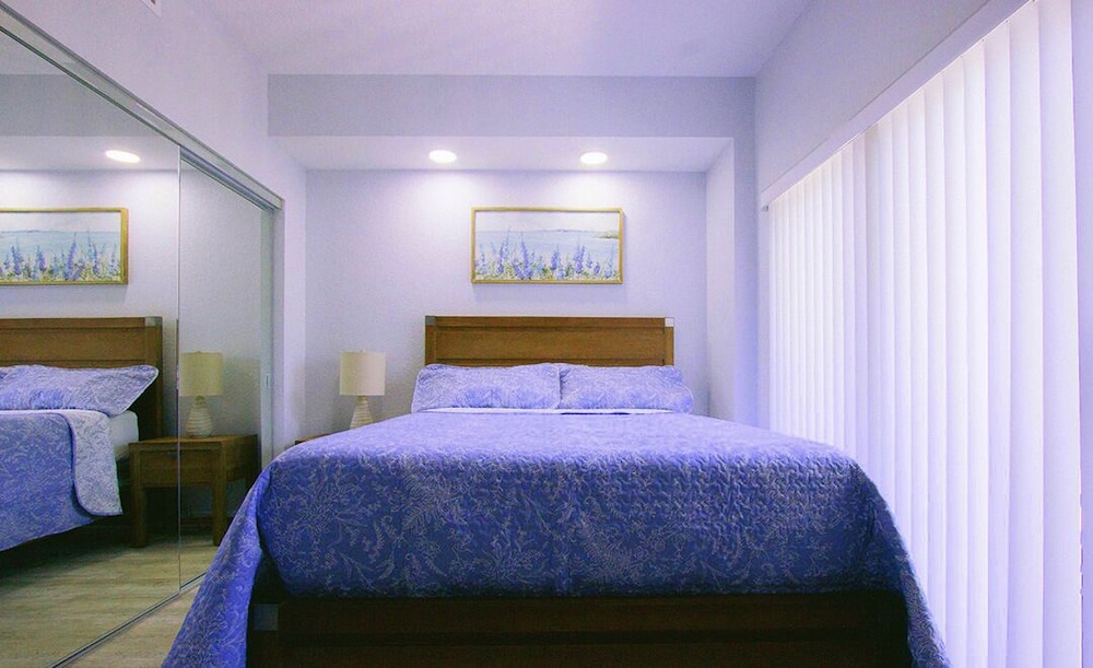 Comfort Condo, 1 Queen Bed with Sofa bed, Non Smoking