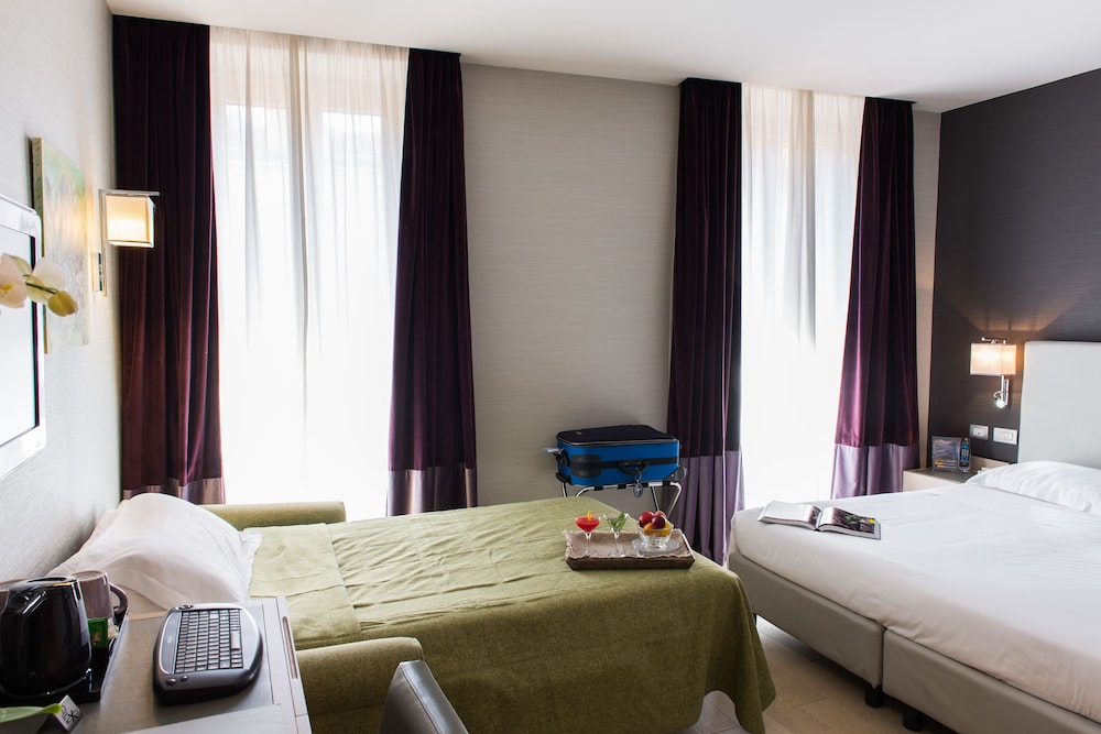 Superior Triple Room photo 1