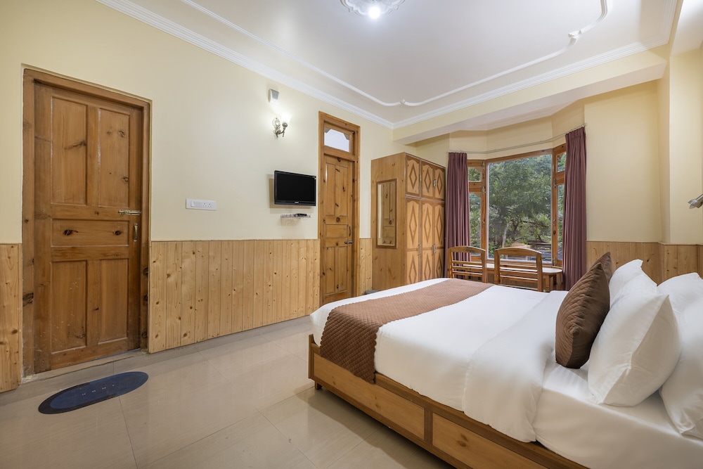 Standard Room, City View