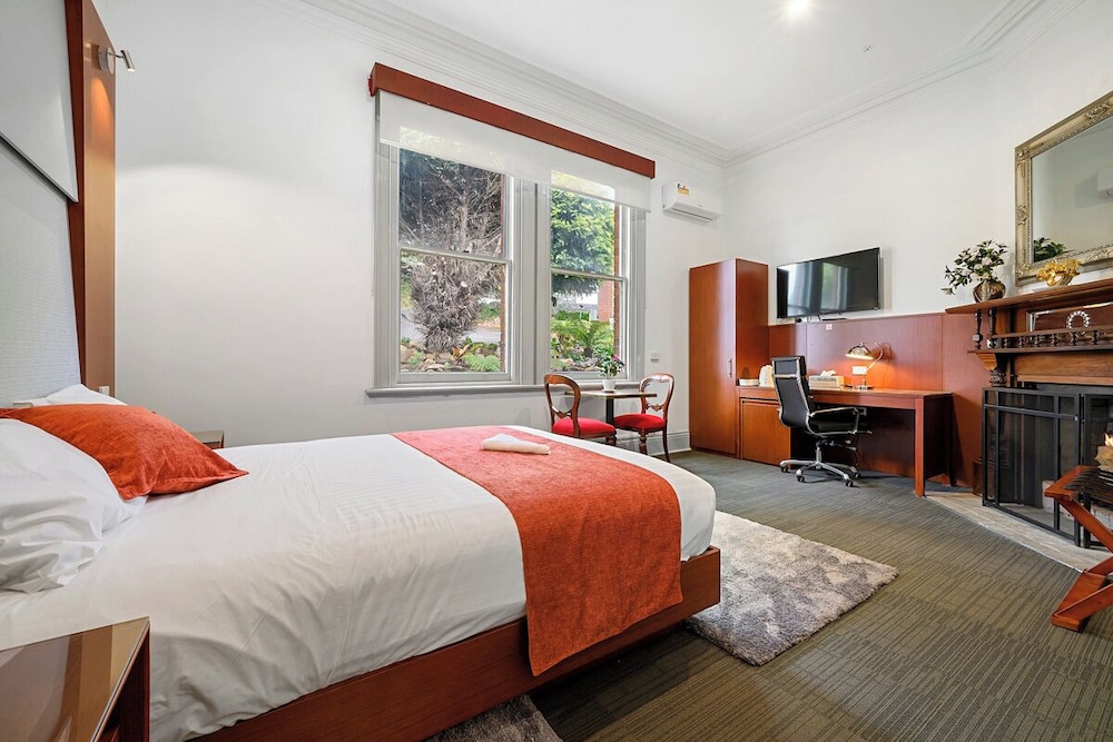 Room 9 photo 1