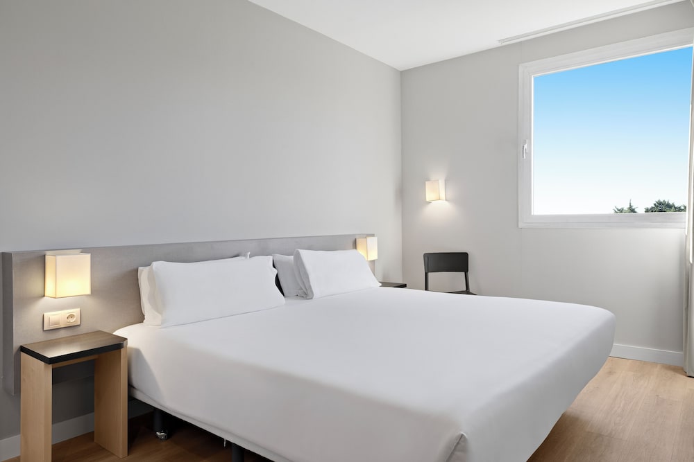 Superior Double Room - Photo 3