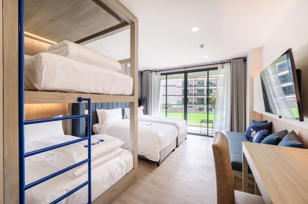 Quadruple Room - Photo 1